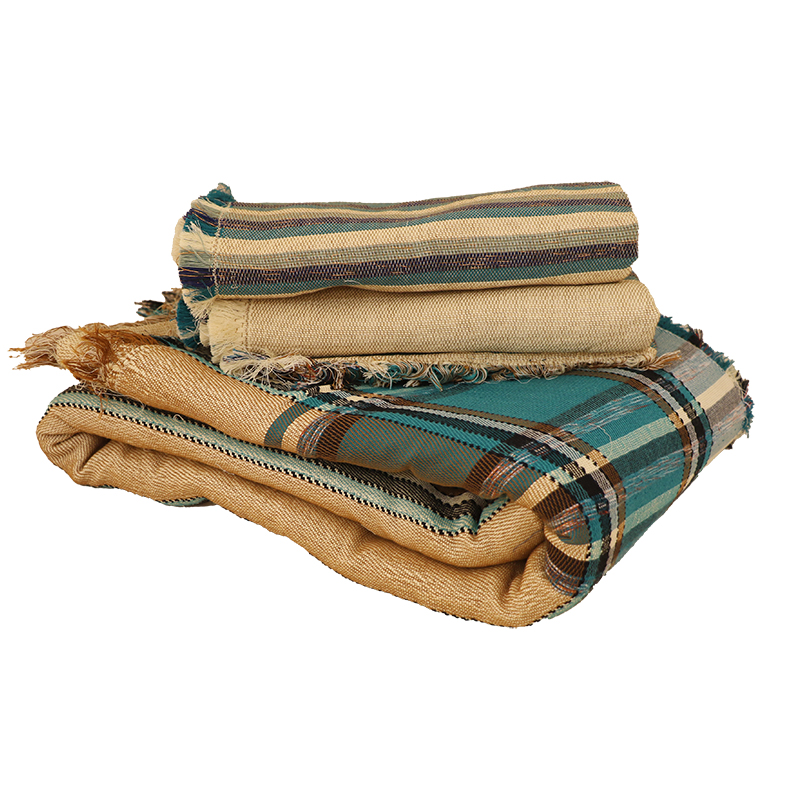 كوفيرتة مع 2 خدادية 260*240