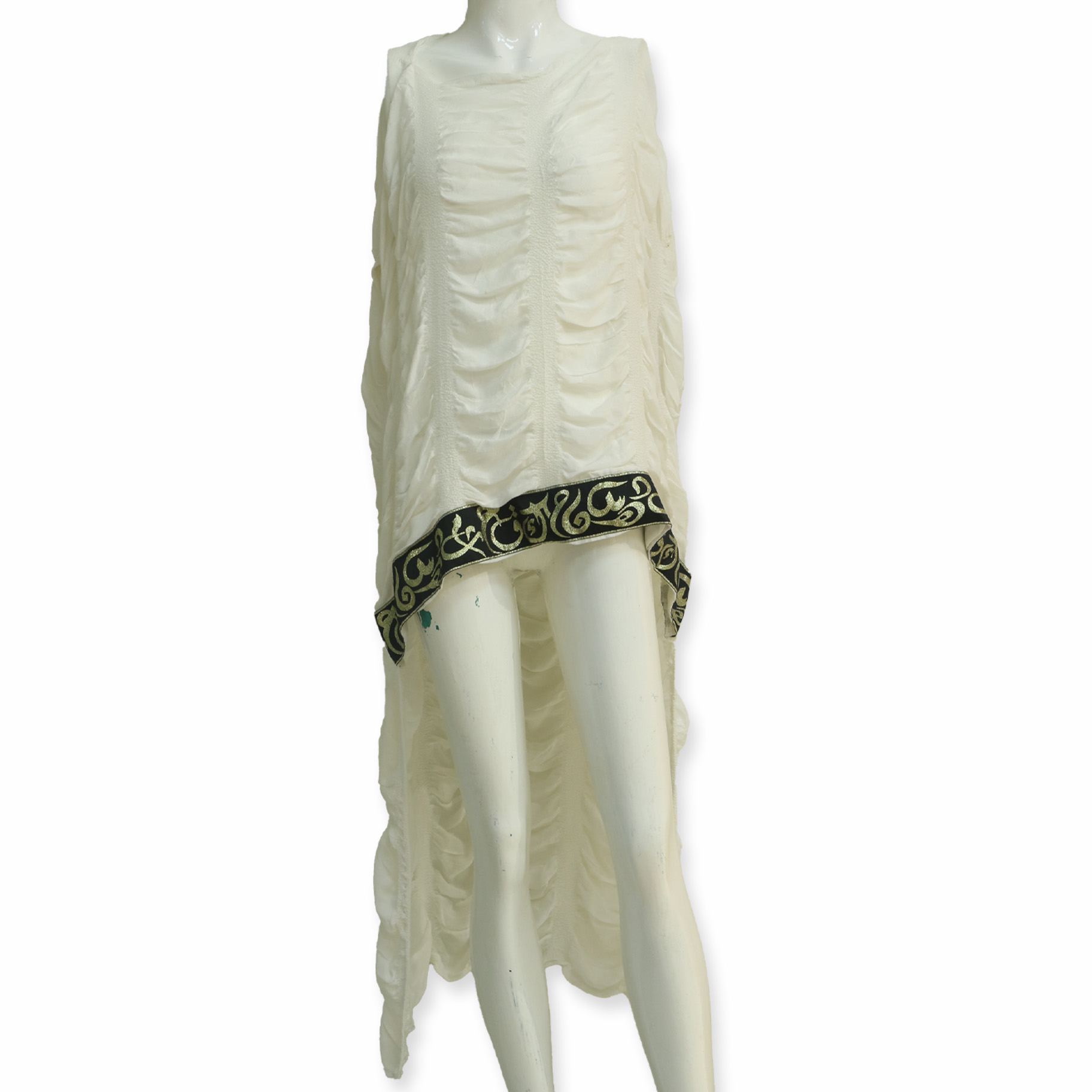 بلوزة ملس قصيرة من الأمام – تصميم 1