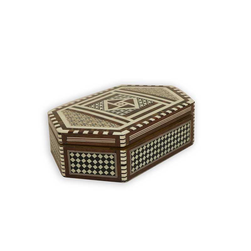 1438 علبة 17 سم عصفورة عادة
