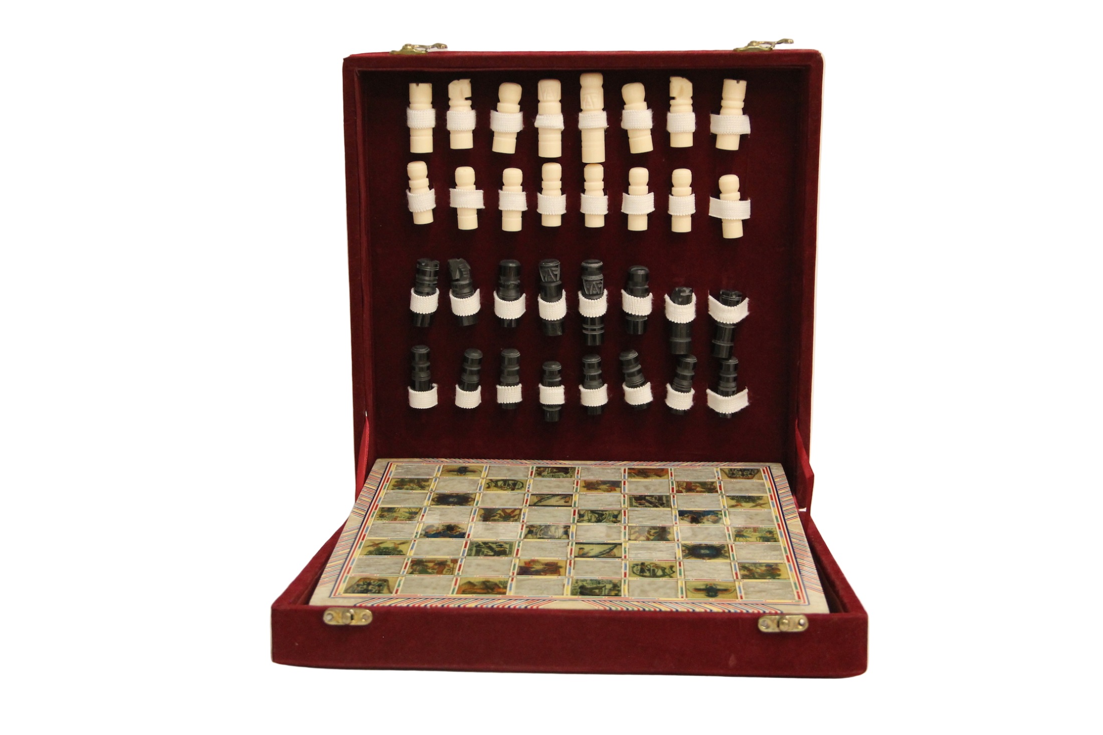 190 رقعة شطرنج 30 سم فرعونى +العلبة + الطقم بولى استر