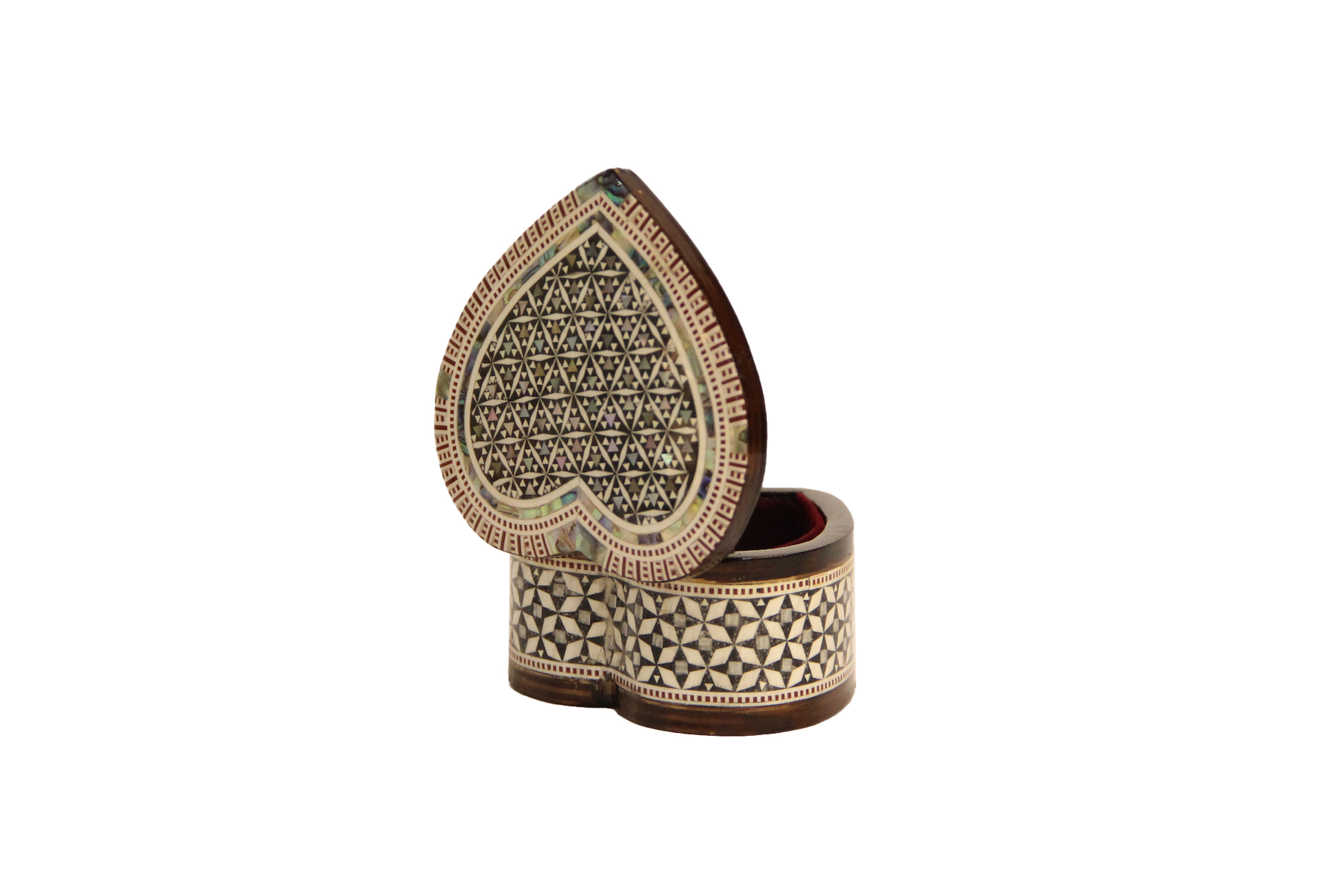 757 علبة قلب صغيرة  نصف لوكس