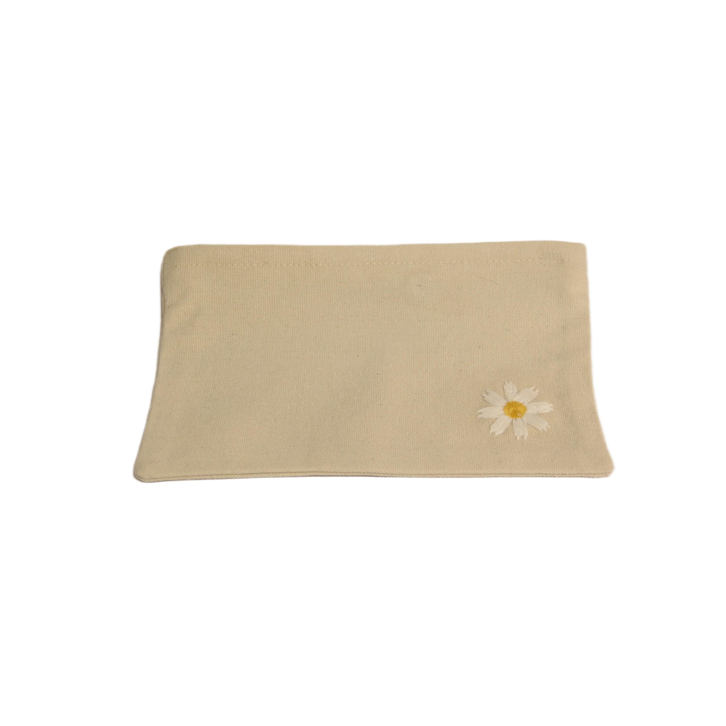 1922m – حقيبة متوسطة معاد تدويرها "ديزي"