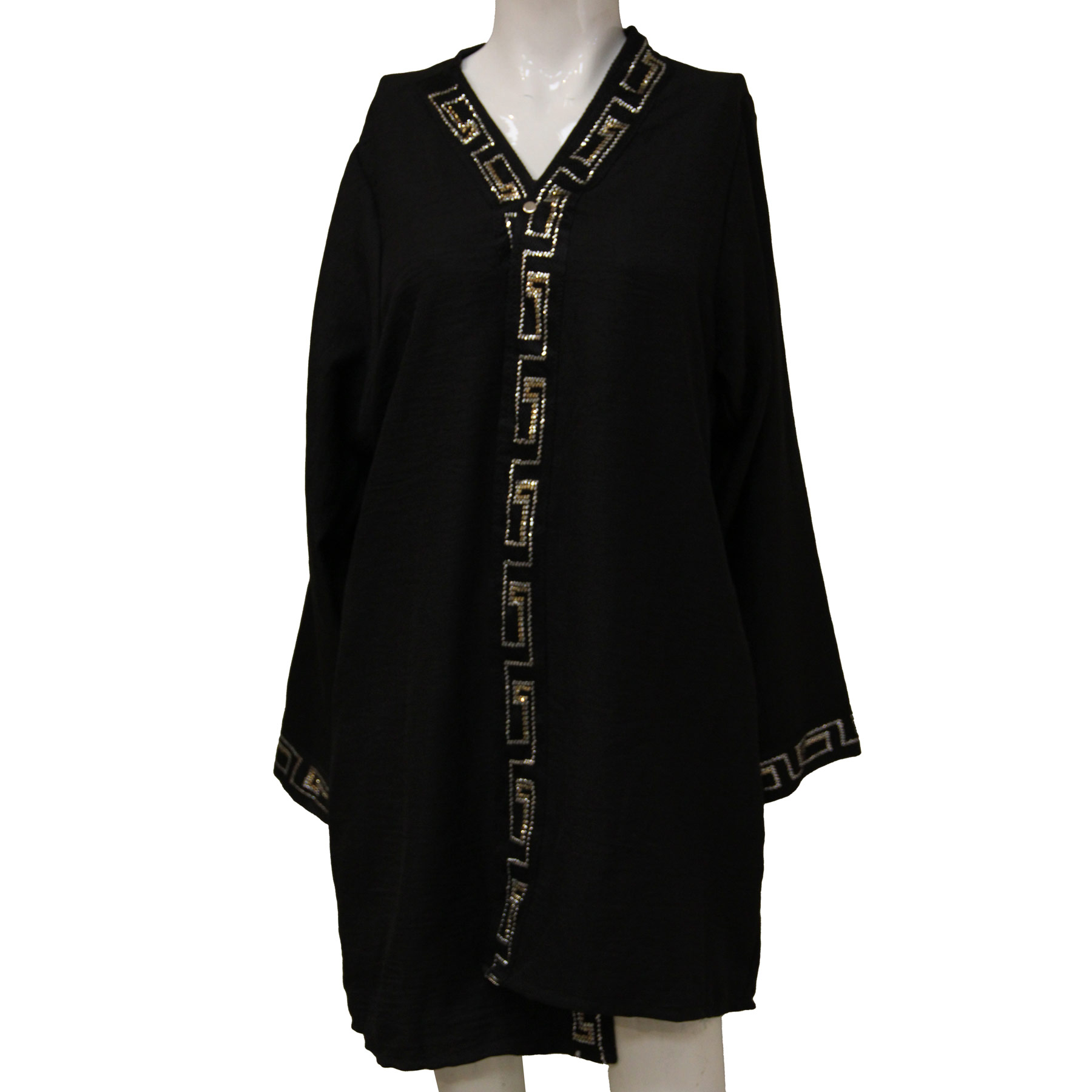 بلوزة كتان مطرزة بالتللي باللون الأسود