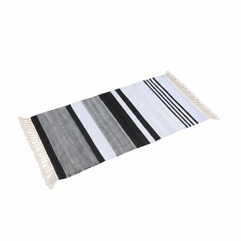 129سجاد برسولا 150*70 اسود - ابيض