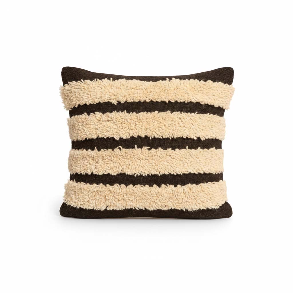 221 – خدادية صوف 30×60 سم – بيج أسود